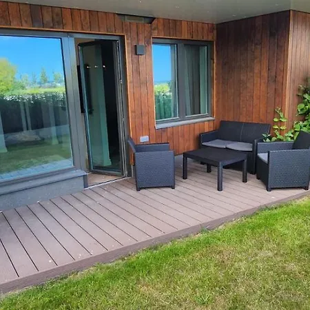 Cozy In The Center *